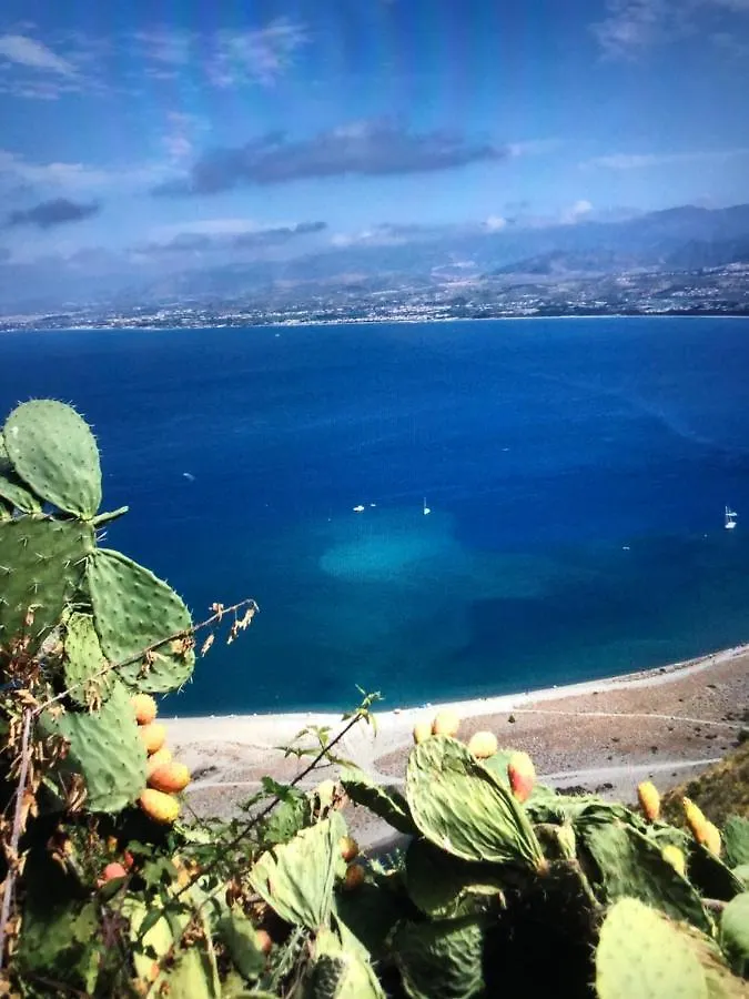 Basico Un Balcone Sul Mare - Casa Salita Foti -Case Vacanza Sicilia&Toscana-